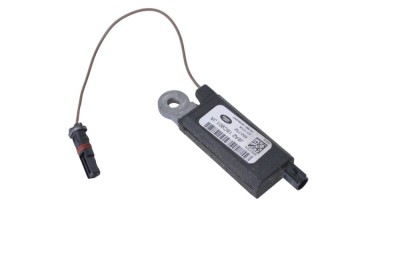 Amplificator de antena LAND ROVER RANGE ROVER VELAR L560 2017 OEM: J8A2-18C901-JA 18808441 foto
