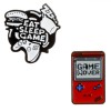 Set Broșe Metalice, Consola Gaming și Eat Sleep Game, Roșu și Alb Negru, 2 Bucăți