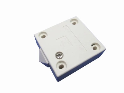 Intrerupator de control pentru usi de dulap glisante foto