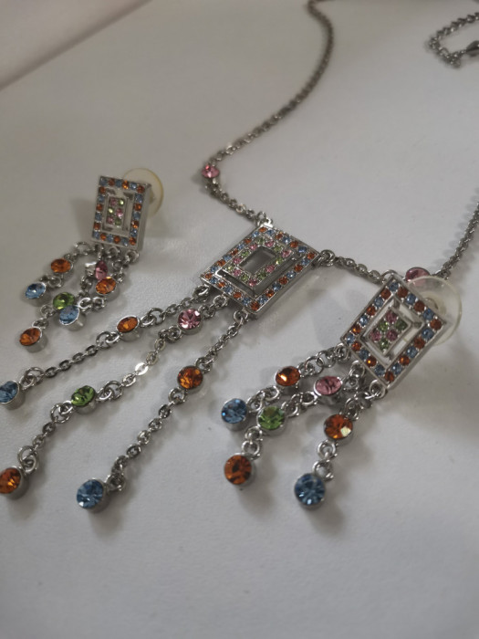Set bijuterii pentru nunta dama - LANTISOR + CERCEI- INOX placat cu aur alb 18k