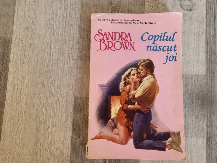 Copilul nascut joi de Sandra Brown