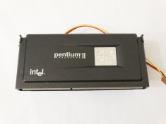 Procesor vechi de colectie Intel Pentium 2 300 MHz slot 1 foto