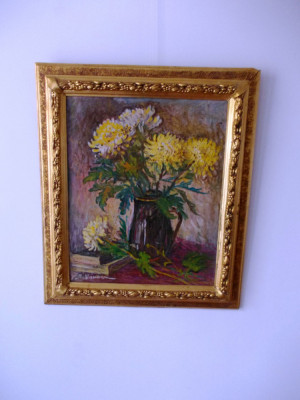 Dudu Alexandrescu MILCOVEANU (1908-?) &amp;quot;Vas cu crizanteme galbene si carte&amp;quot;, ulei foto