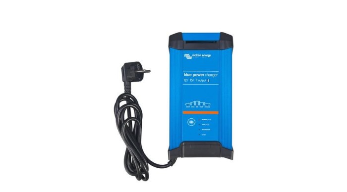 &Icirc;ncărcător de baterii Victron Energy Blue Smart IP22 24V 16A (1)