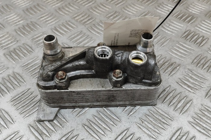 Răcitor de ulei MERCEDES-BENZ C T-Model S205 2015 OEM: A0995001900 | 28483931