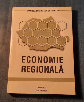 Economie regionala Daniela Luminita Constantin cu autograf foto