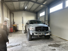 Dodge ram 2500! Ocazie UNICA! 157 000 km stare perfecta ! foto