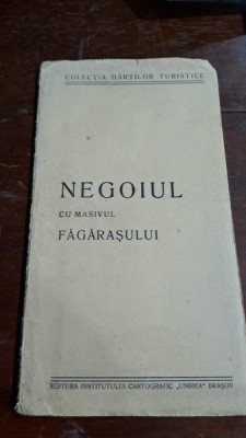 Negoiul cu masivul Fagarasului, harta turistica foto