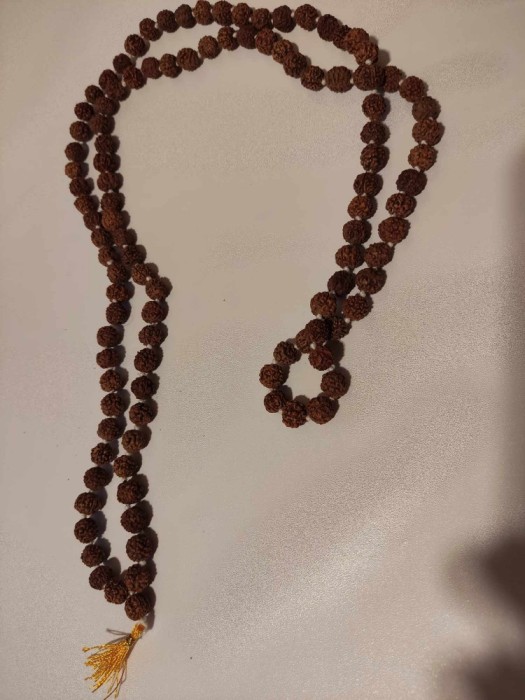 MALA MANTRA 109 SEMINTE DE MUKHI RUDRAKSHA (COLIER RUGACIUNE, ROZARIU ORIENTAL)