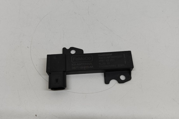 Antena Keyless Entry FORD KUGA III DFK 2025 OEM: DS7T-15K603-AA,A2680045200 31457807