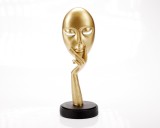 Statueta &quot;Just Me 2&quot; din rasina