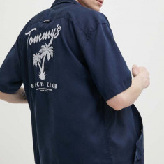 Tommy Jeans camasa barbati, culoarea albastru marin, relaxed, DM0DM18945