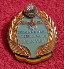 Insigna aviatie - Scoala Militara Maistrii de Aviatie &amp;quot;TRAIAN VUIA&amp;quot; foto