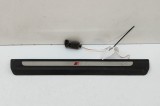 Ornament prag st&acirc;nga față AUDI Q8 4MN 2024 OEM: 4M8947405A | 31871385