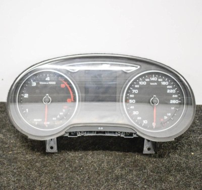Ceas de bord AUDI A3 Cabrio 8V7, 8VE 2013 OEM: 8V0920872 3532239 foto
