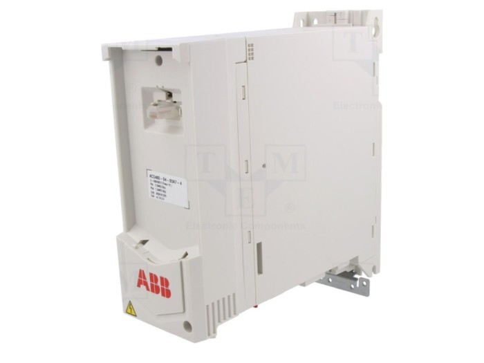 Invertor vectorial 2,2kW 3x400V