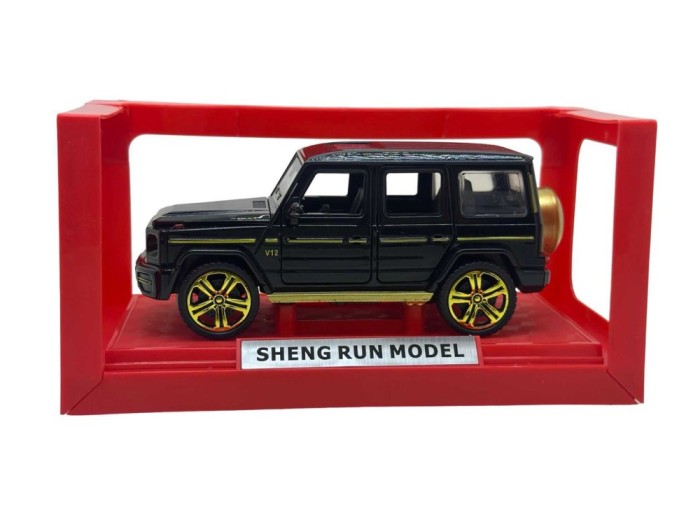 Macheta Mercedes G class negru auriu deschide usile, capotele, sunet si lumini 1/32