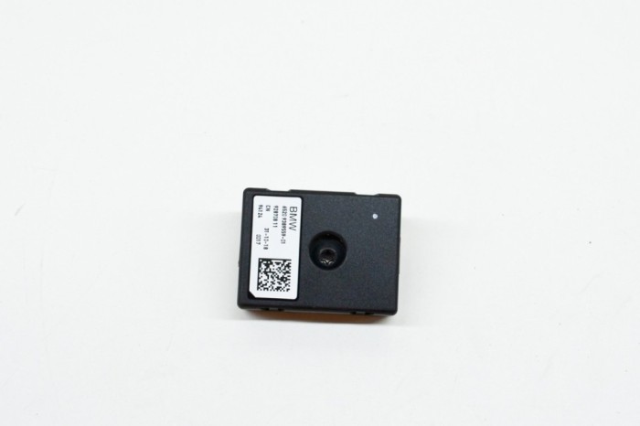 Amplificator de antena BMW X3 G01, F97 2019 OEM: 92870811,9389559 13242830