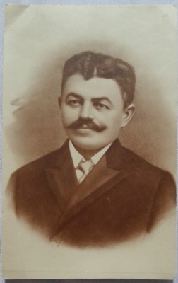 Carte postala, barbat cu mustata, inceput de secol XX foto