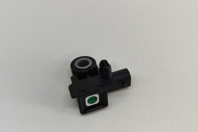 Senzor de impact dreapta față KIA EV6 CV 2023 OEM: 95920-I7000 21737366 foto