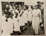 Anii 40, regimul Antonescu, Defilare copii Sector XIII Buzești din București