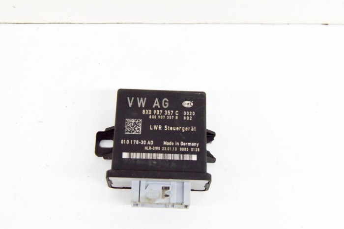 Modul de control far AUDI A3 Cabrio 8P7 2013 OEM: 8X0907357C,8X0907357B 18116466