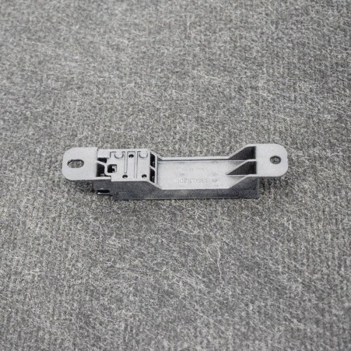 Amplificator de antena MERCEDES-BENZ GLA X156 2015 OEM: A20590530053350.5201 4085577