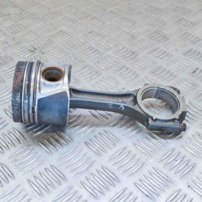 Piston AUDI A4 Avant 8K5, B8 2010 OEM: 03L107065G038198401F foto