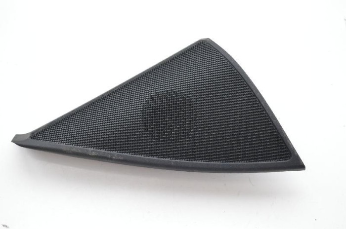 Difuzor ușă dreapta față MERCEDES-BENZ C W204 2010 OEM: A2047200248 1944869