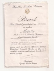 BREVET MEDALIA -30 de ani de la eliberarea Romaniei de sub dominatia fascista 74 foto