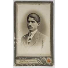 FOTOGRAF L. WAISMAN , BUCURESTI , DOMN CU CRAVATA , FOTOGRAFIE C.D.V. , CCA . 1900
