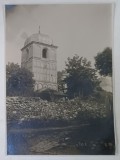 CLOPOTNITA UNEI BISERICI DIN OLTENIA , FOTOGRAFIE DATATA PE VERSO , 1935