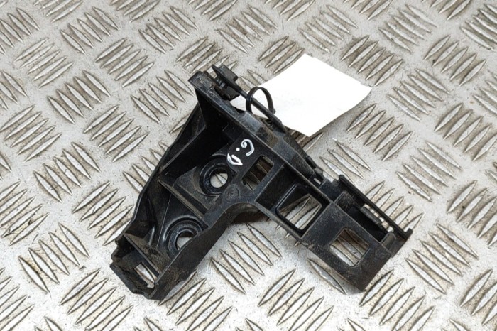 Suport bara de protecție dreapta spate VW GOLF VII 5G1, BQ1, BE1, BE2 2015 OEM: 5G6807394A 25796129