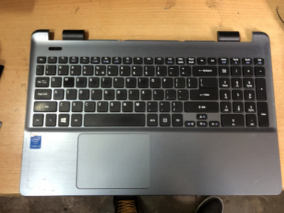 Palmrest cu tastatura Acer Aspire E1-571 A156 foto