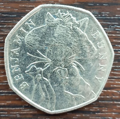 (M1924) MONEDA ANGLIA - 50 PENCE 2017, BENJAMIN BUNNY foto