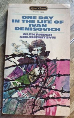 Alexander Solzhenitsyn - One day the life of Ivan Denisovich foto