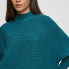 Medicine pulover femei, culoarea verde, light, cu turtleneck