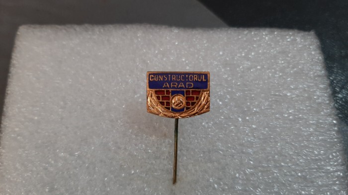 Insigna Constructorul Arad