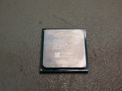 procesor Intel Pentium 4 3.0GHz HT socket 478 1MB Cache foto