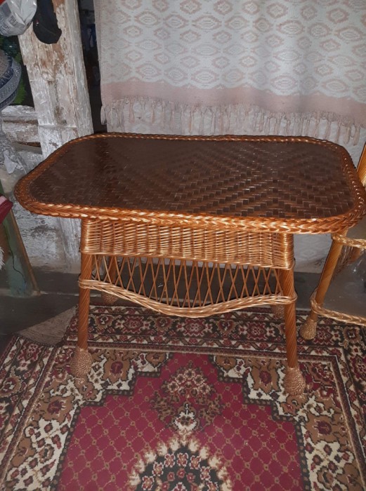 Mobilă de &icirc;mpletituri răchită