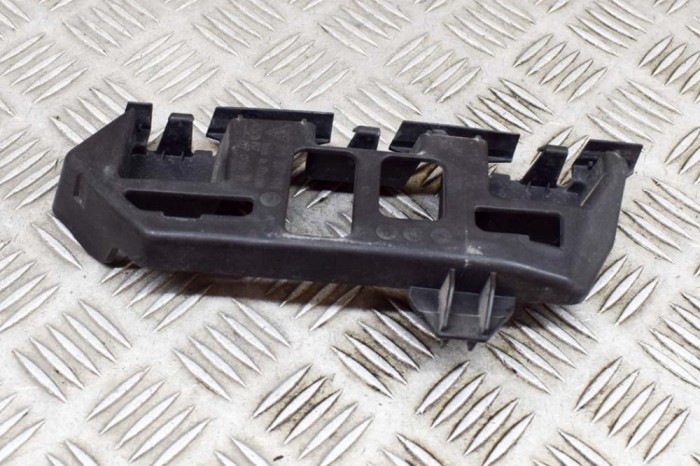 Suport bara de protecție dreapta spate PORSCHE CAYENNE 92A 2012 OEM: 7P5807484,7P5.807.484 20354356