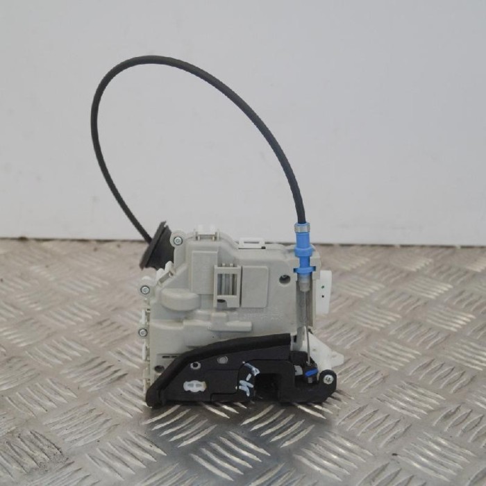 &Icirc;ncuietoare ușă st&acirc;nga față AUDI A3 8V1, 8VK 2016 OEM: 8X2837015B | 2400440