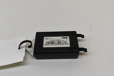 Amplificator de antena CHEVROLET CORVETTE C6 2006 OEM: 15850055 22252728 foto