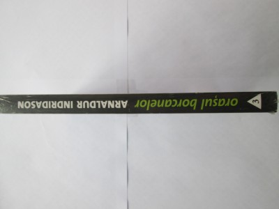 Arnaldur Indridason - Orasul borcanelor foto