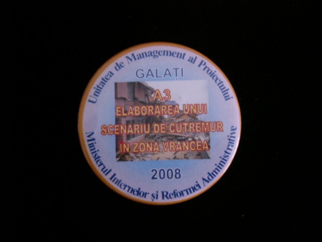QW9 N2 9 - insigna - militar - pompieri - ISU - Galati - an 2008