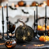 Dovleac decor de Halloween - 11 cm - negru cu paianjen