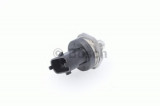 Senzor, presiune combustibil ALFA ROMEO 156 (932) (1997 - 2005) BOSCH 0 261 545 053