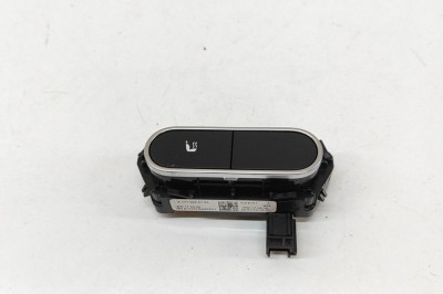 Comutator &amp;icirc;ncălzire scaun MERCEDES-BENZ CLA Coupe C118 2023 OEM: A1779056700 | 31985417 foto