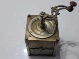 Rasnita vintage de cafea Japy Freres