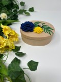 Cumpara ieftin Cutie de bijuterii fina si eleganta cu flori de fetru